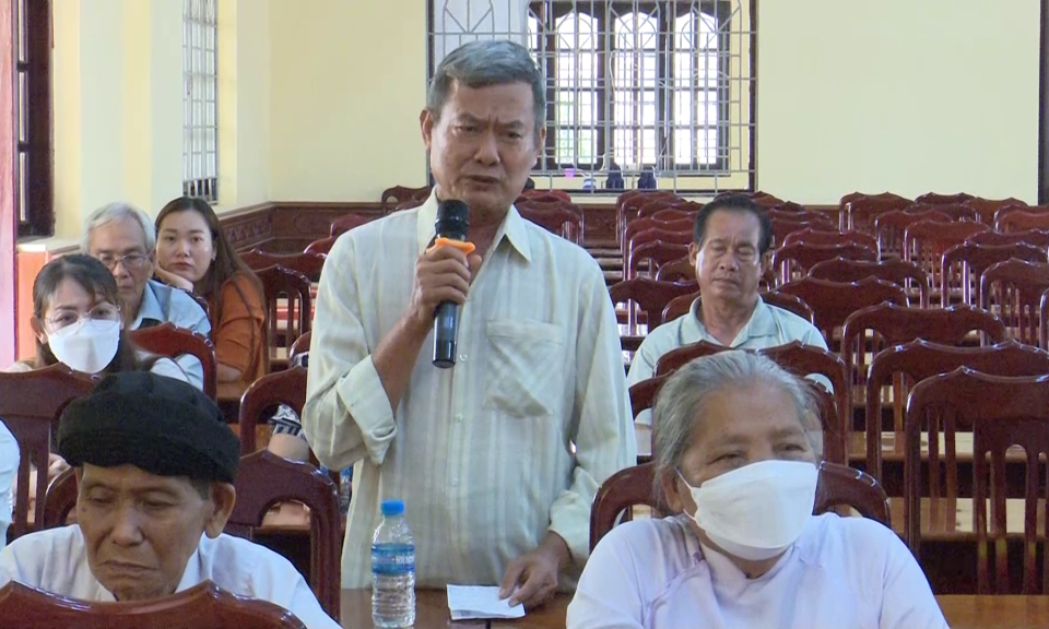 Tân Trụ: Đại biểu HĐND Tỉnh, Huyện tiếp xúc cử tri Thị trấn Tân Trụ và Bình Tịnh