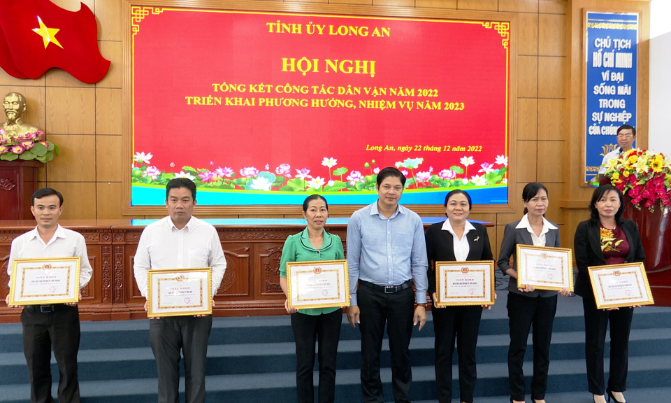 Hội nghị tổng kết công tác dân vận năm 2022