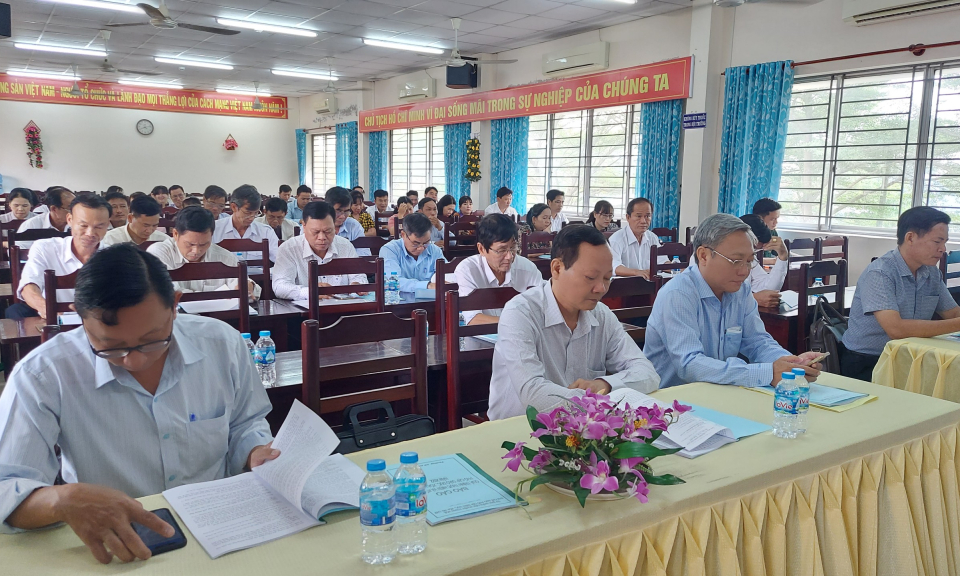 Tỉnh kiểm tra công nhận huyện Thạnh Hóa đạt chuẩn phổ cập Giáo dục, xóa mù chữ năm 2022