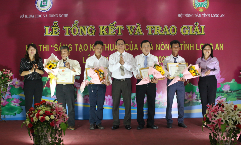 Hội Nông dân tỉnh trao giải Hội thi Sáng tạo kỹ thuật nhà nông 