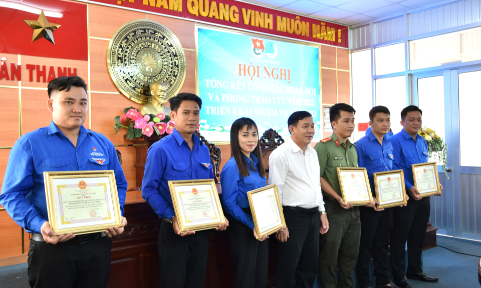 Tân Thạnh tổng kết công tác Đoàn, Hội và phong trào thanh thiếu nhi năm 2022