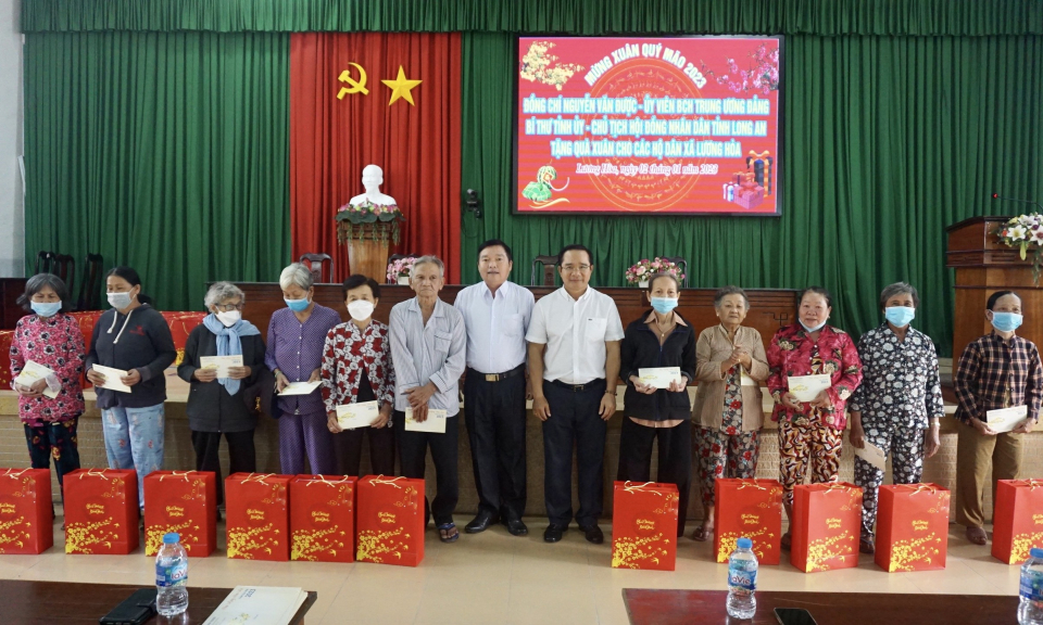 Bí Thư Tỉnh ủy: “Tuyệt đối không để gia đình chính sách, hộ nghèo, hộ khó khăn không có Tết”
