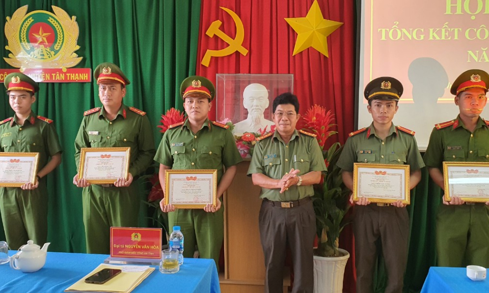  Công an huyện Tân Thạnh tổng kết công tác năm 2022