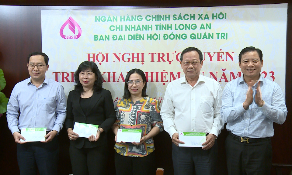 Ngân hàng Chính sách xã hội tỉnh triển khai nhiệm vụ năm 2023