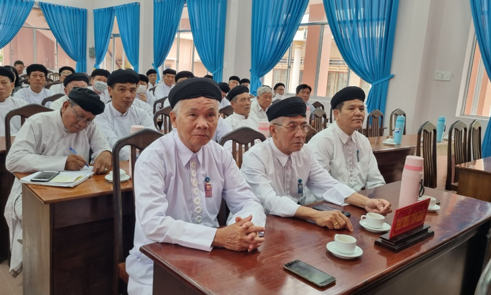 Thành phố Tân An họp mặt đại biểu dân tộc, tôn giáo mừng Đảng, mừng Xuân 2023