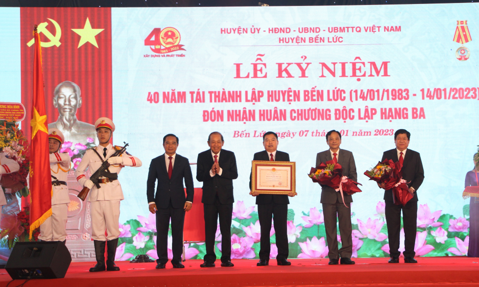 Bến Lức 40 năm xây dựng và phát triển
