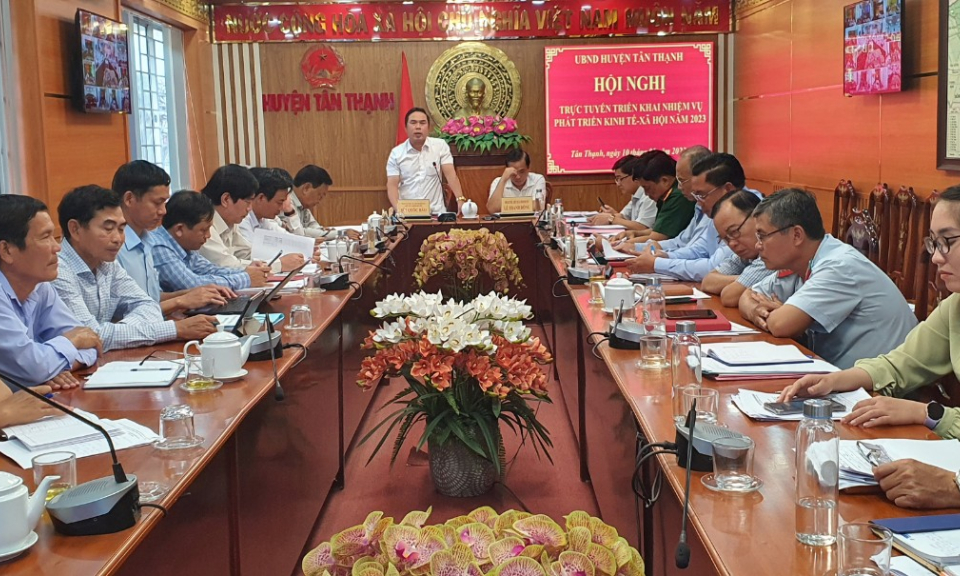 Tân Thạnh triển khai nhiệm vụ phát triển kinh tế - xã hội năm 2023