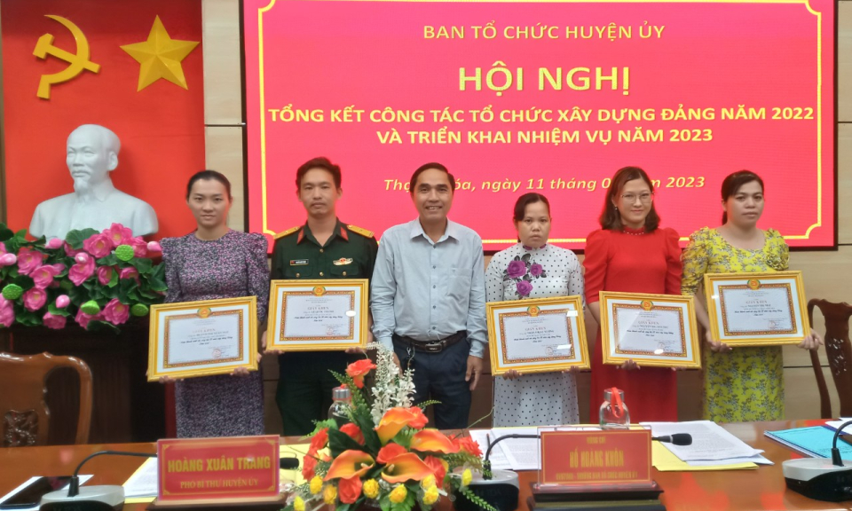 Thạnh Hóa tổng kết công tác tổ chức, xây dựng Đảng 