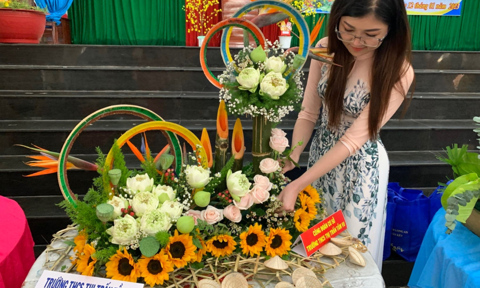 Liên đoàn Lao động huyện Châu Thành tổ chức Hội thi “Chưng hoa ngày Tết”