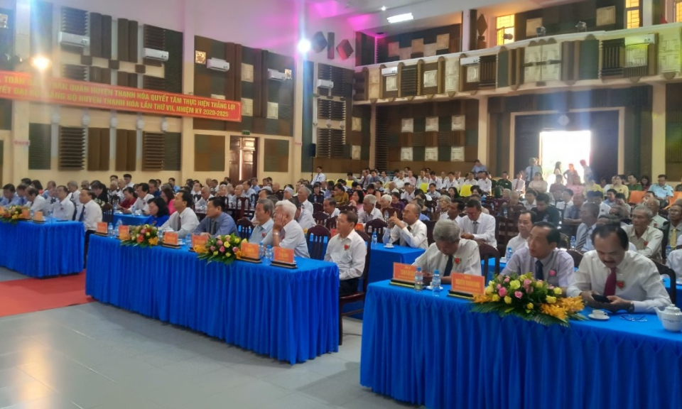 Thạnh Hóa họp mặt mừng Đảng mừng Xuân Quý Mão 2023