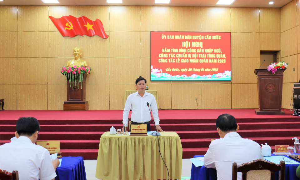 Chủ tịch UBND huyện Cần Đước kiểm tra công tác tuyển quân năm 2023