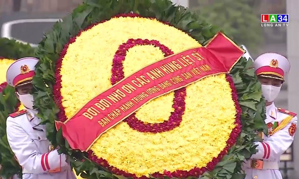 Lãnh đạo Đảng, Nhà nước vào Lăng viếng Chủ tịch Hồ Chí Minh