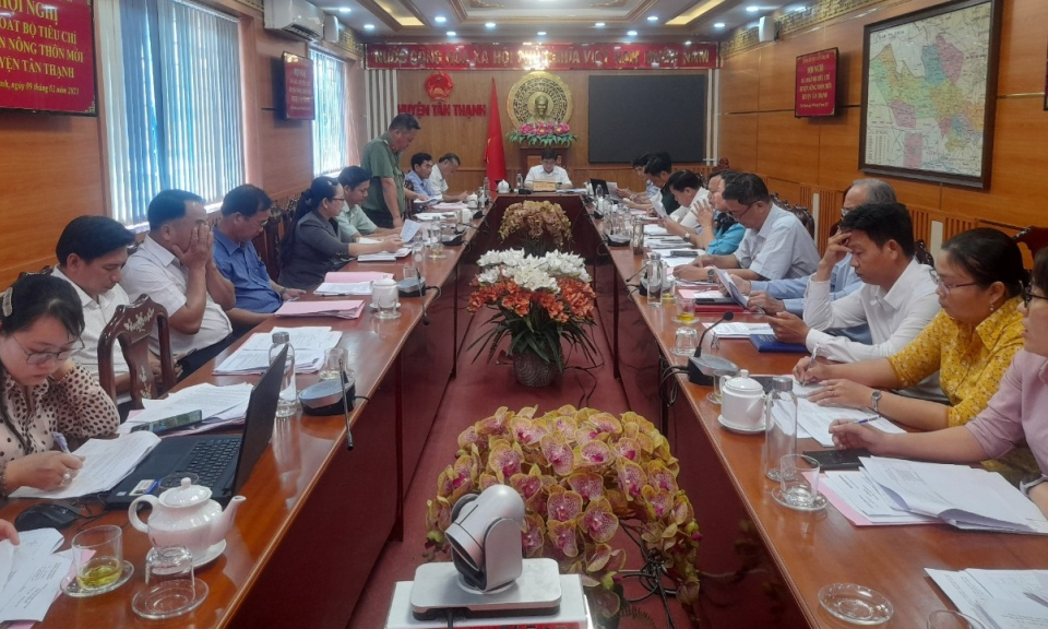 Tân Thạnh rà soát Bộ tiêu chí tiêu chí huyện nông thôn mới giai đoạn 2021 - 2025