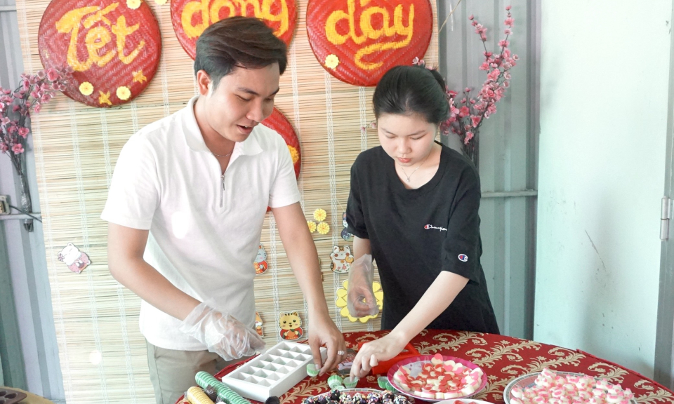 Bến Lức: Chocolate handmade lên ngôi mùa Valentine 2023