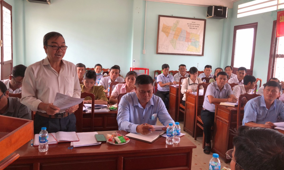 Tân Thạnh lấy ý kiến về dự thảo luật đất đai sửa đổi