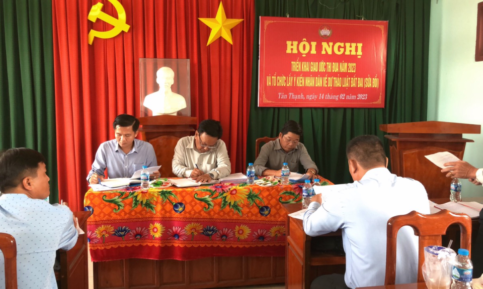 UBMTTQ huyện Tân Thạnh triển khai công tác thi đua