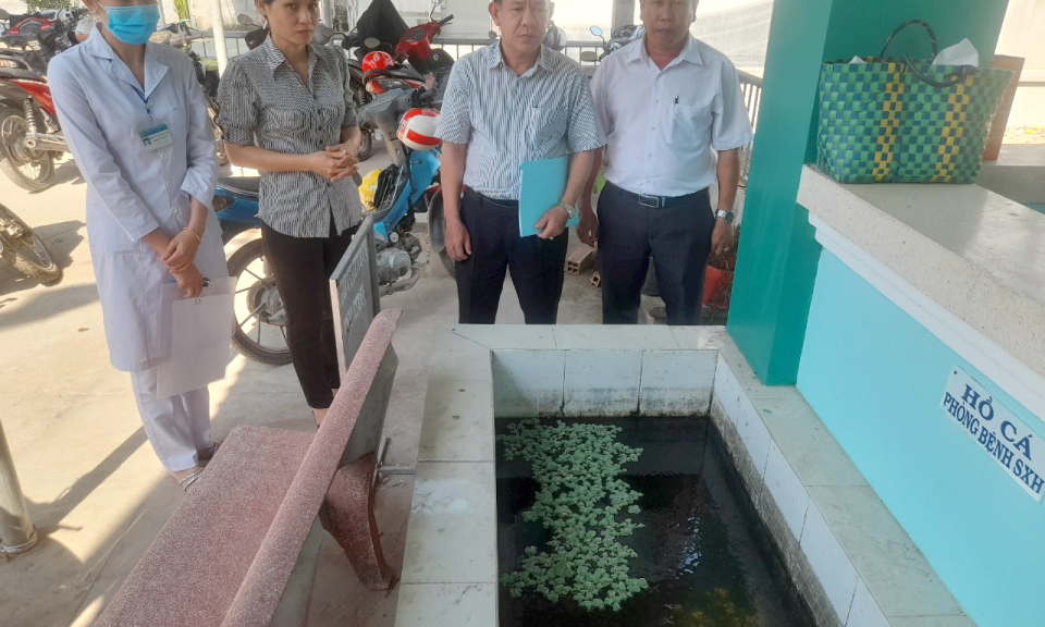 Tân Thạnh kiểm tra công tác phòng, chống dịch sốt xuất huyết