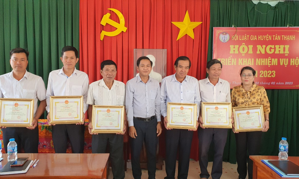  Hội luật gia huyện Tân Thạnh tổng kết hoạt động năm 2022