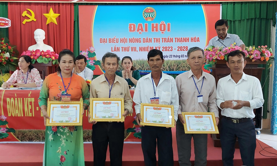 Đại hội điểm Hội Nông dân thị trấn Thạnh Hóa nhiệm kỳ 2023 - 2028