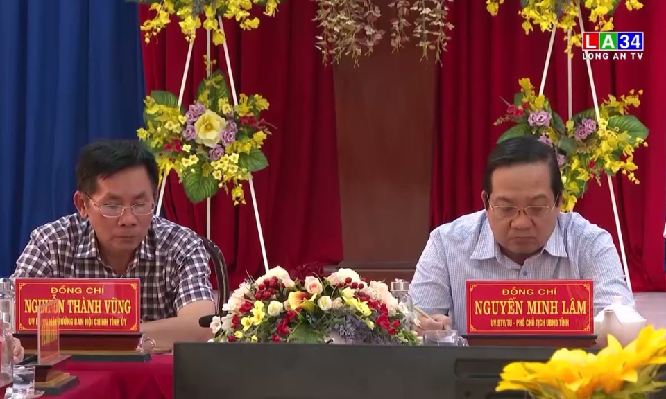 Bí thư Tỉnh ủy - Nguyễn Văn Được làm việc tại huyện Tân Hưng