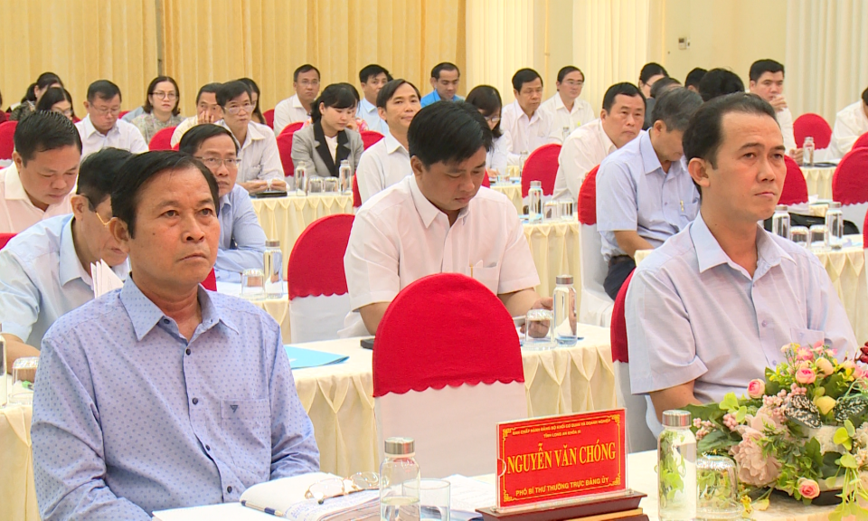 Long An : Hội nghị sơ kết 4 năm phòng chống "tham nhũng vặt"