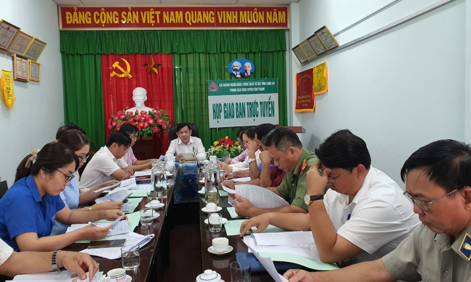 Tân Thạnh triển khai chương trình phối hợp quản lý nguồn vốn tín dụng chính sách
