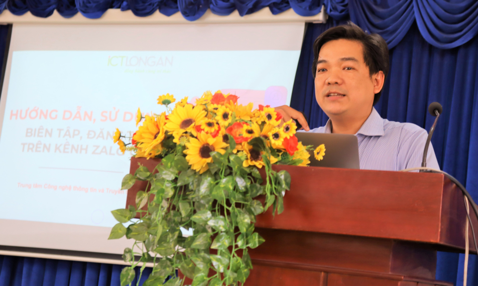 Cần Đước tập huấn viết tin, bài và thực hiện trang ZOA của huyện