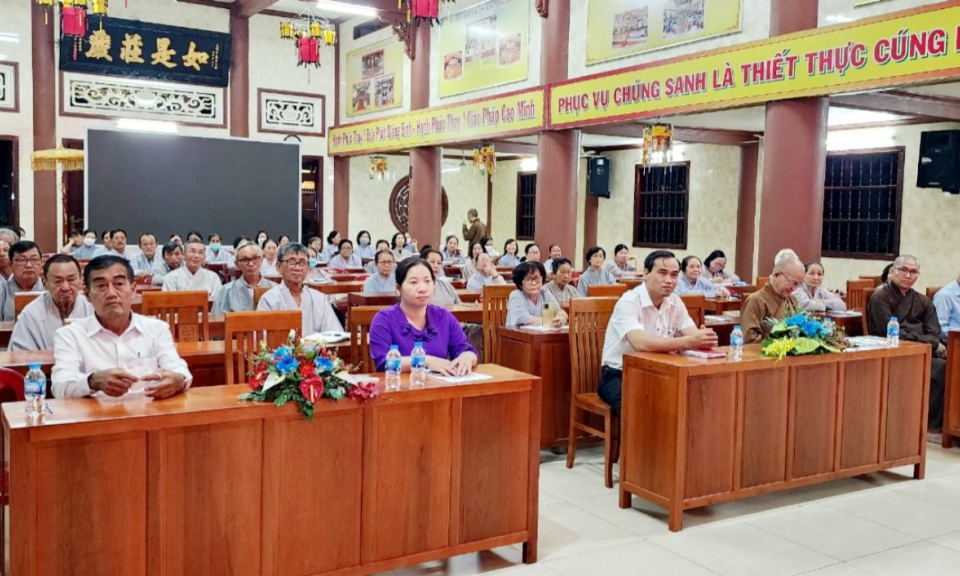 Thành phố Tân An tuyên truyền pháp luật trong cơ sở tôn giáo 