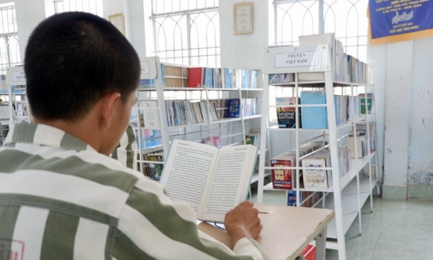 Mô hình “Tủ sách hướng thiện” góp phần để phạm nhân hướng về nẻo thiện