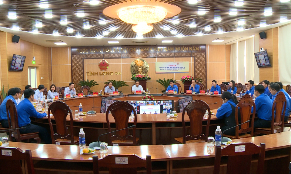 Tọa đàm: "Xây dựng, phát triển đội ngũ cán bộ trẻ đáp ứng yêu cầu giai đoạn mới"
