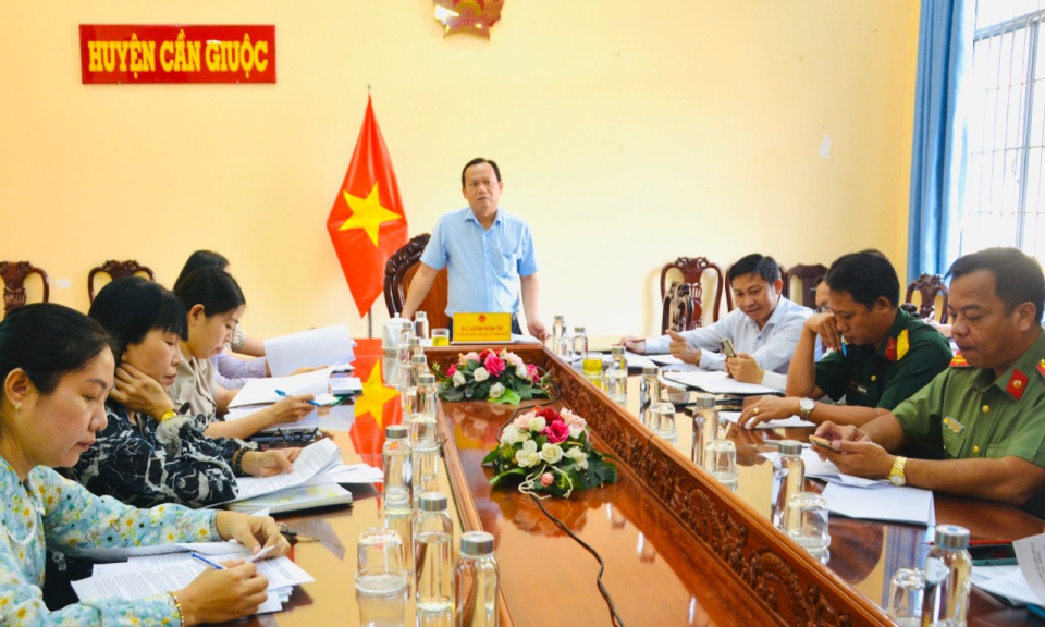 Cần Giuộc tập trung thực hiện các tiêu chí xây dựng huyện nông thôn mới