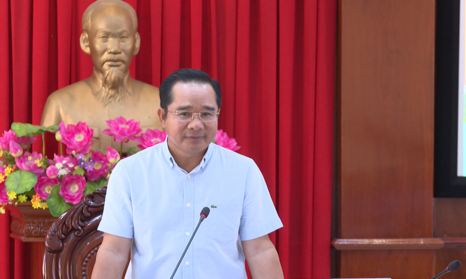 Ưu tiên bố trí vốn giải phóng mặt bằng, tái định cư đối với các công trình giao thông trọng điểm