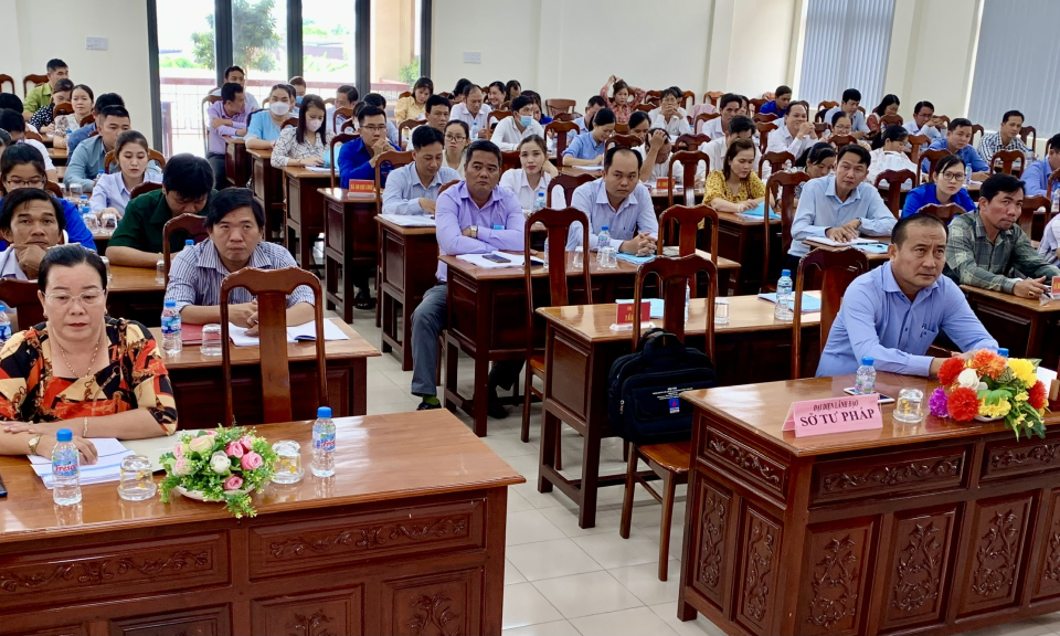 Sở Tư pháp tập huấn tiếp cận pháp luật cho người dân huyện Châu Thành