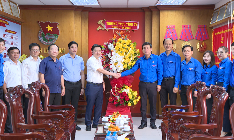 Lãnh đạo tỉnh Long An chúc mừng Tỉnh đoàn nhân kỷ niệm ngày thành lập Đoàn