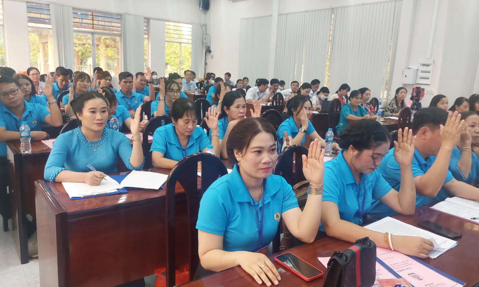 Tân Hưng đảm bảo chất lượng Đại hội Công đoàn cơ sở