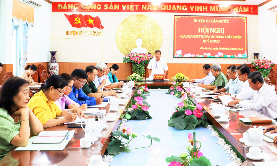 Huyện ủy Cần Đước kiểm tra  công tác các tổ chức chính trị - xã hội 