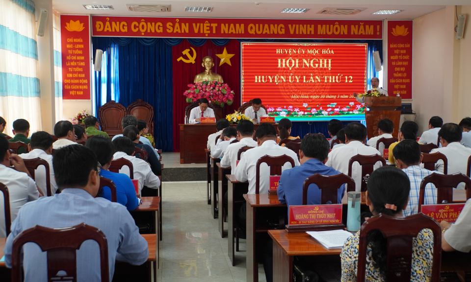 Hội nghị Huyện ủy Mộc Hóa 