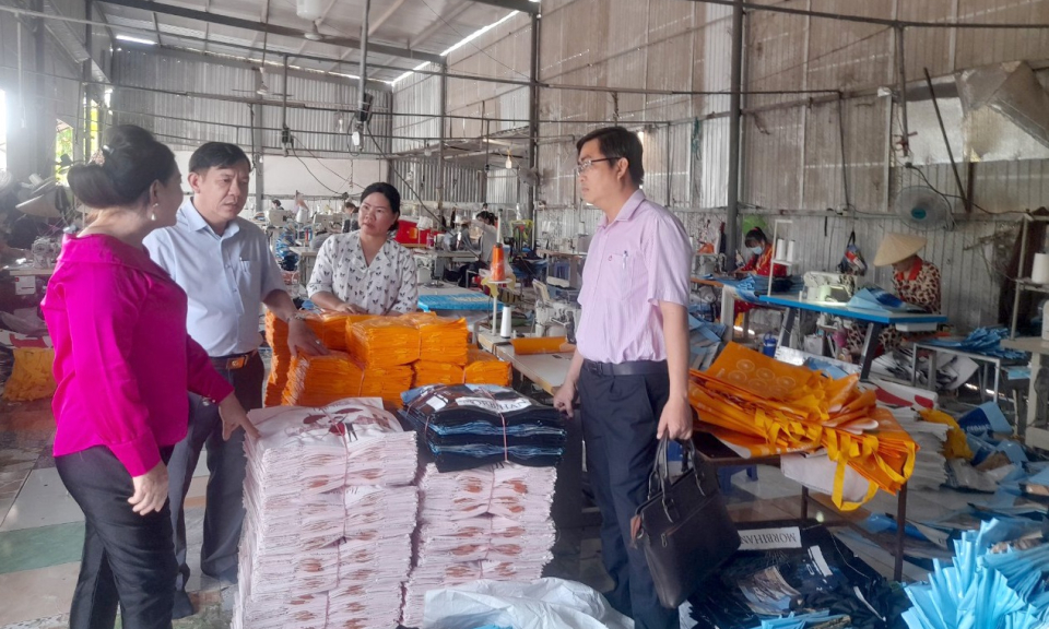 Tân Thạnh kiểm tra hiệu quả nguồn vốn vay tín dụng chính sách