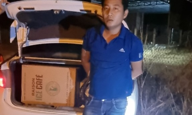 Bắt đối tượng vận chuyển 9.140 gói thuốc lá điếu nhập lậu