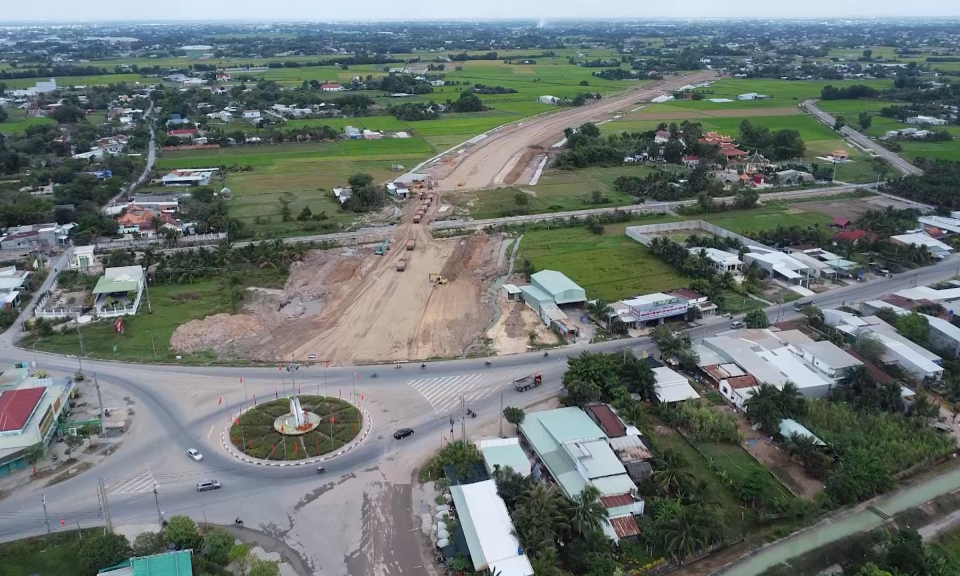 Phấn đấu quý II/2023, tỷ lệ giải ngân đầu tư công đạt tối thiểu 50%