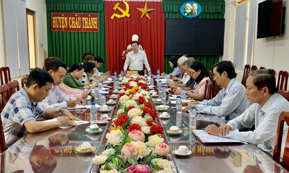  Phó Chủ tịch UBND huyện Châu Thành làm việc với các hội đặc thù