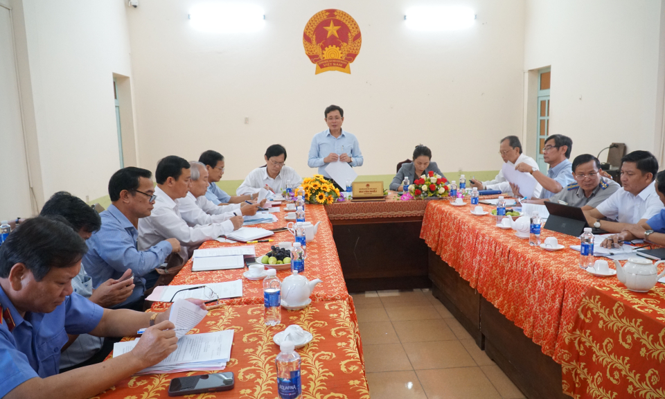 Đoàn giám sát HĐND tỉnh Long An làm việc với Tòa án Nhân dân huyện Bến Lức