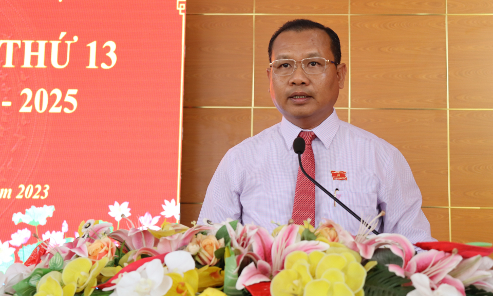 Ban Chấp hành Huyện ủy Cần Giuộc tổ chức Hội nghị lần thứ 13