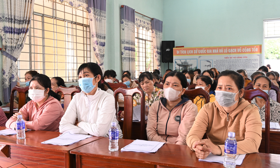 Bến Lức tập huấn, tuyên truyền vận động sản xuất kinh doanh nông sản thực phẩm an toàn