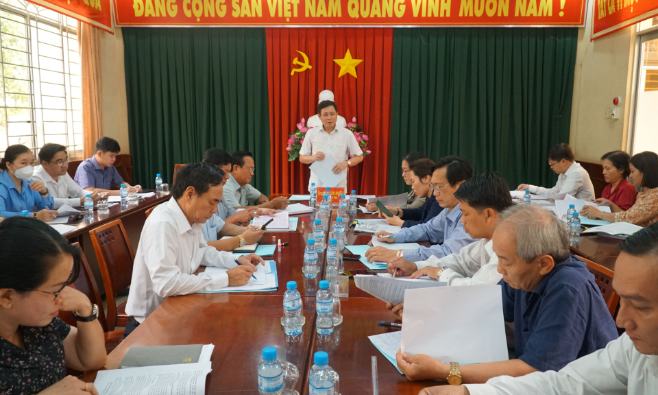 HĐNĐ tỉnh giám sát chuyên đề về cải thiện môi trường đầu tư tại Bến Lức