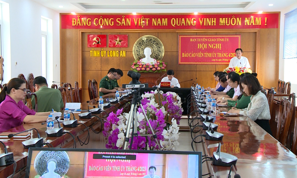 Hội nghị Báo cáo viên Tỉnh ủy tháng 4/2023