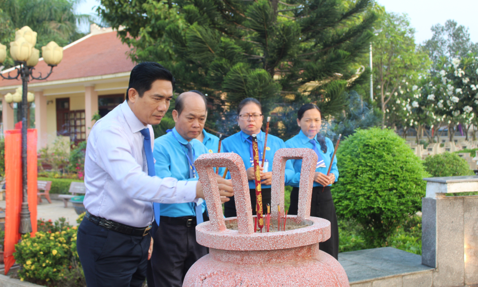 Đức Huệ tổ chức các hoạt động chào mừng Đại hội Công đoàn huyện nhiệm kỳ 2023 - 2028