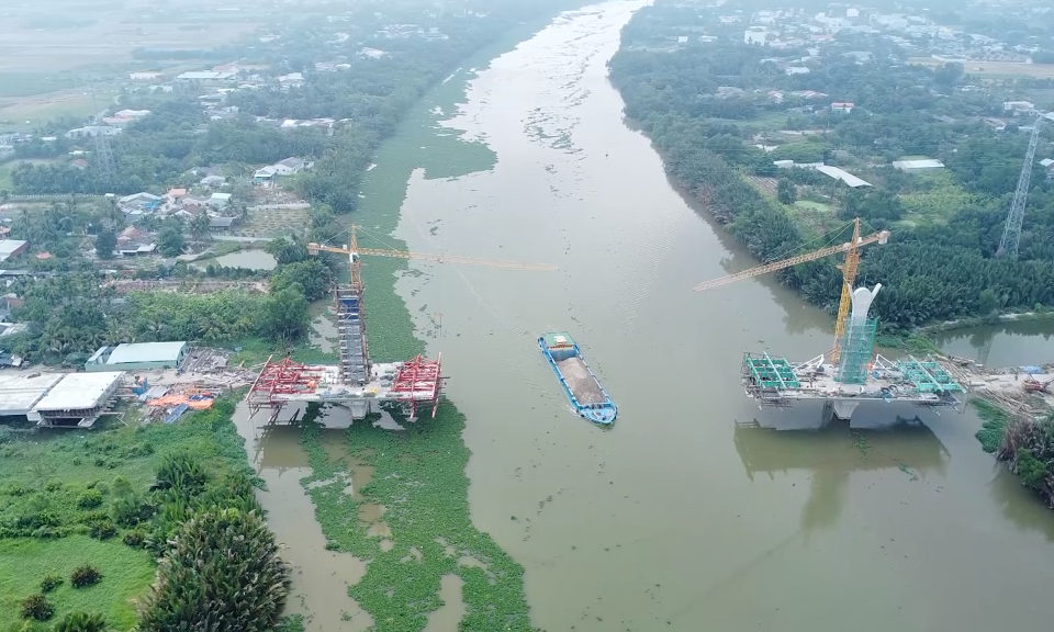 Dự kiến tháng 8/2023 sẽ hợp long cầu Vàm Cỏ Tây (Đường Vành đai thành phố Tân An)