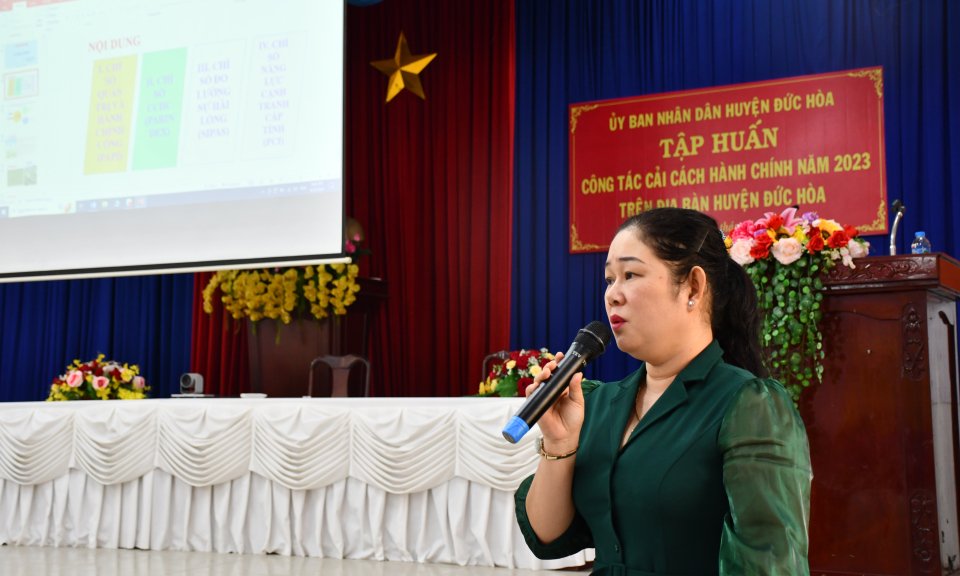 Đức Hòa tập huấn công tác cải cách hành chính