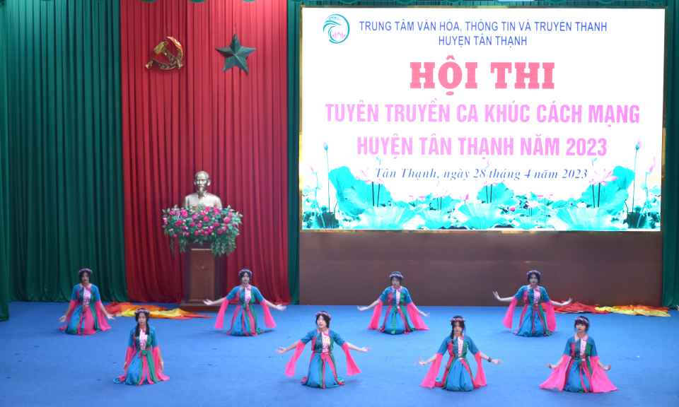 Tân Thạnh sôi nổi Hội thi tuyên truyền ca khúc cách mạng